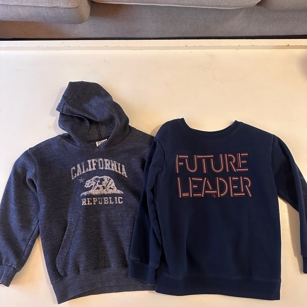 2 sweatshirts